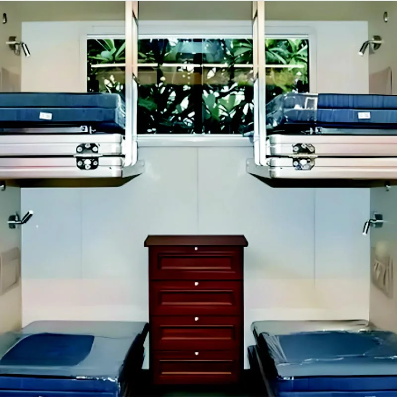 Katil boleh lipat di dalam Kenderaan