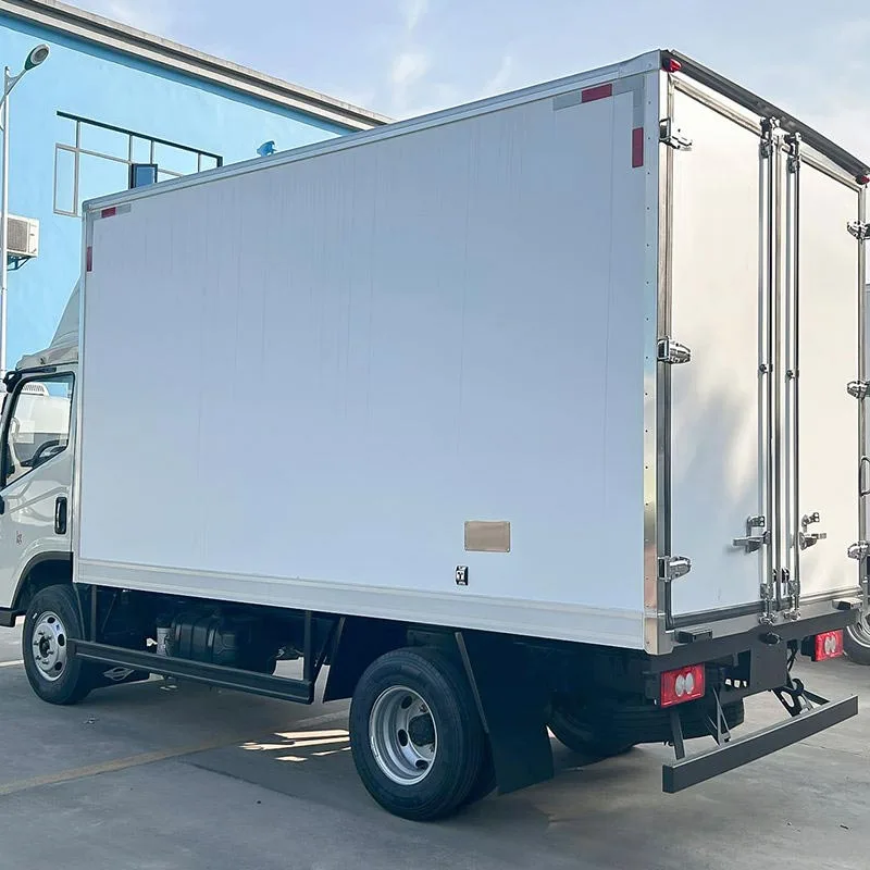 Badan Lori Bersejuk FRPSkin Max